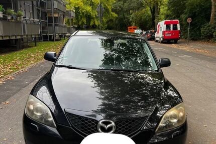 Mazda 3 215.000 km 2.500 &euro; Essen 45141