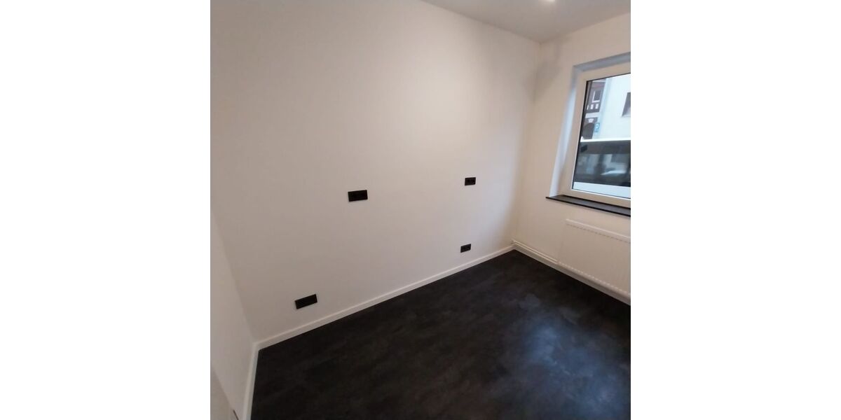 Provisionsfrei* Erstbezug nach Renovierung in Hattingen Mitte mit Süd-Balkon 3 zimmer