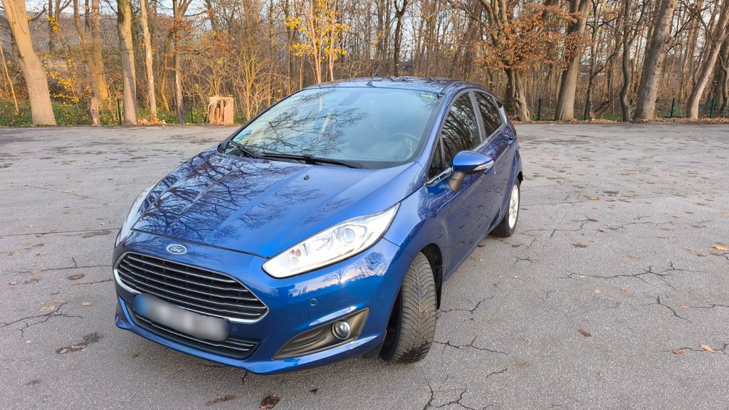 Ford Fiesta 145.600 km 6.000 &euro; Duisburg 47166