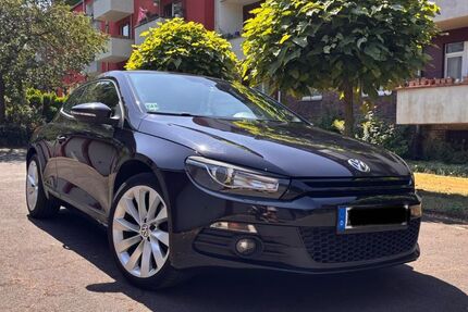 VW Scirocco 193.200 km 5.300 &euro; Duisburg 47053
