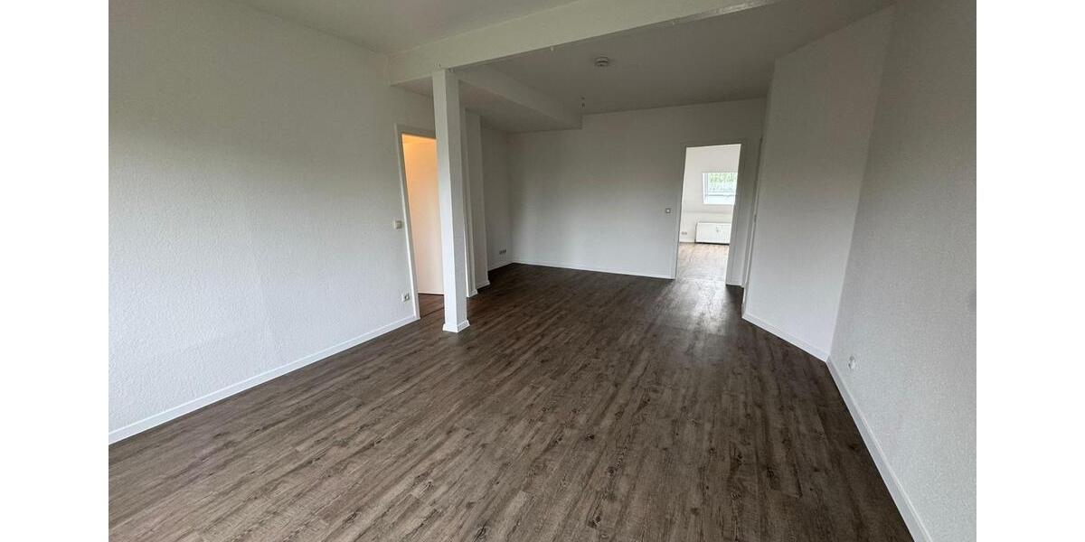 Dachgeschoßwohnung Bottrop Batenbrock - 3.5 Zimmer, 70 m&sup2;, 896&euro; | Angebot:26609153