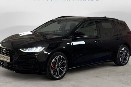 Ford Focus 26.424 km 25.449 € Dinslaken 46539