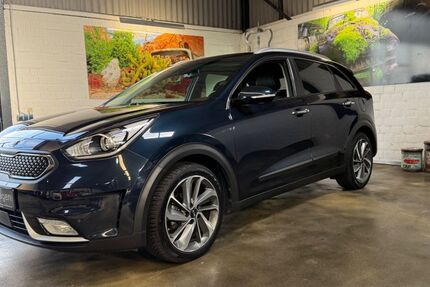 Kia Niro 57.392 km 14.490 &euro; Wesel 46487