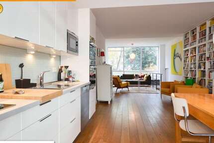 Wohnung zum Kaufen in Düsseldorf - Stadtmitte 950.000 € 158 m²