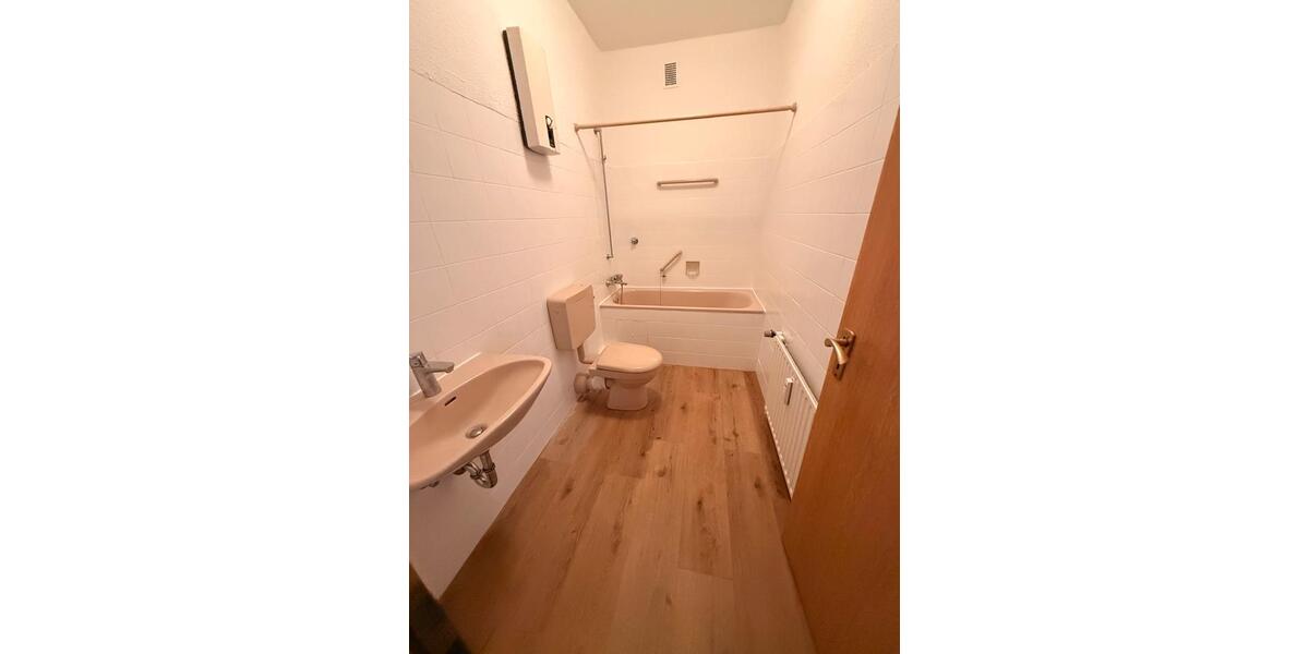 Erstbezug nach Sanierung: 4-Zimmer-Wohnung in Bochum Wattenscheid 4 zimmer