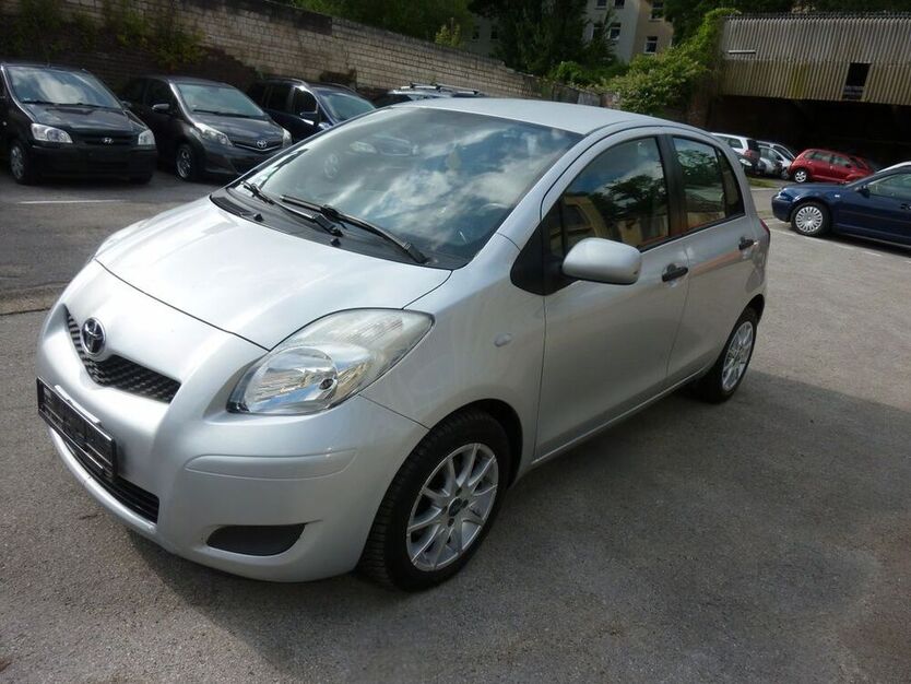 Yaris