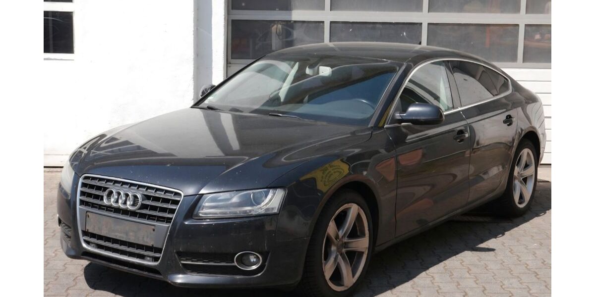 Audi A5 290.000 km 6.250 &euro; Duisburg 47057