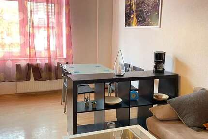 Zimmer Duisburg Neudorf-Nord - 1 Zimmer, 930&euro; | Angebot:27563037