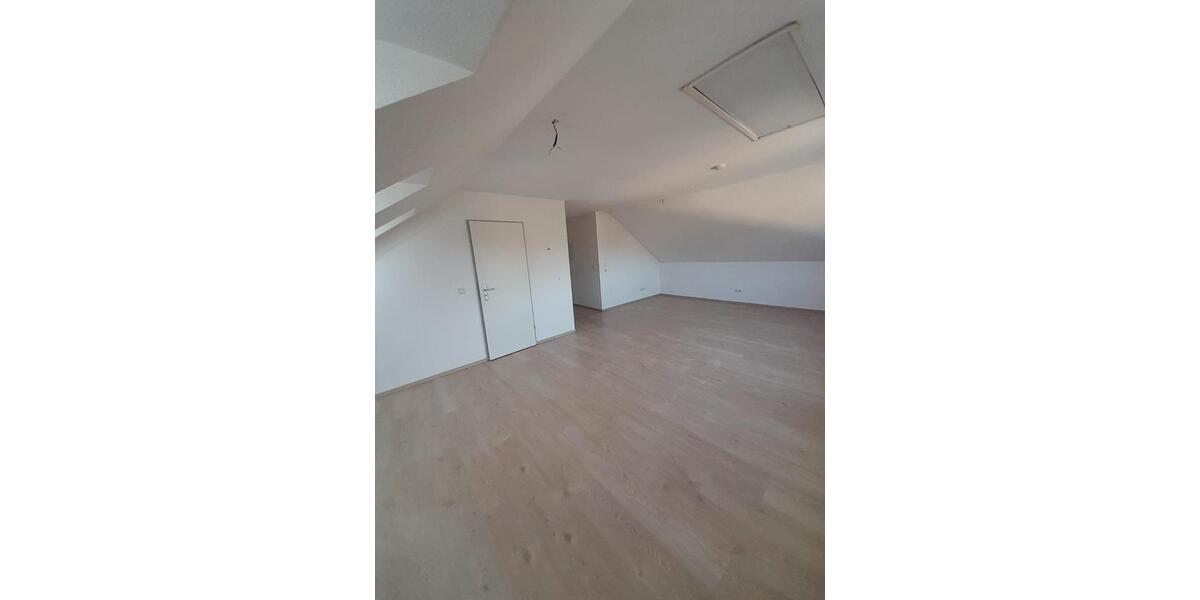 Dachgeschoßwohnung Dorsten Altstadt - 3 Zimmer, 60 m&sup2;, 550&euro; | Angebot:24812339