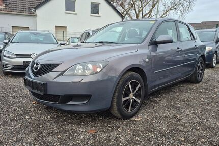 Mazda 3 190.000 km 2.990 € Duisburg 47198
