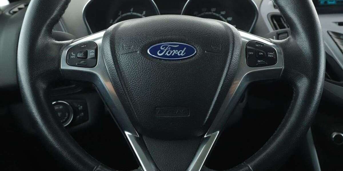Ford B-Max 52.326 km 8.350 &euro; Essen 45141