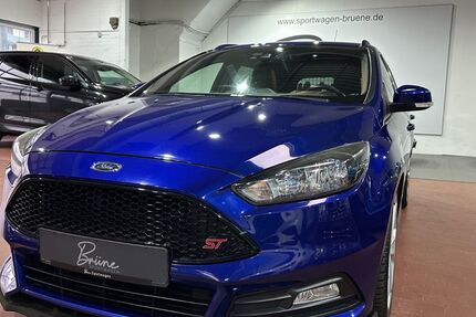 Ford Focus 179.590 km 9.990 € Duisburg 47058