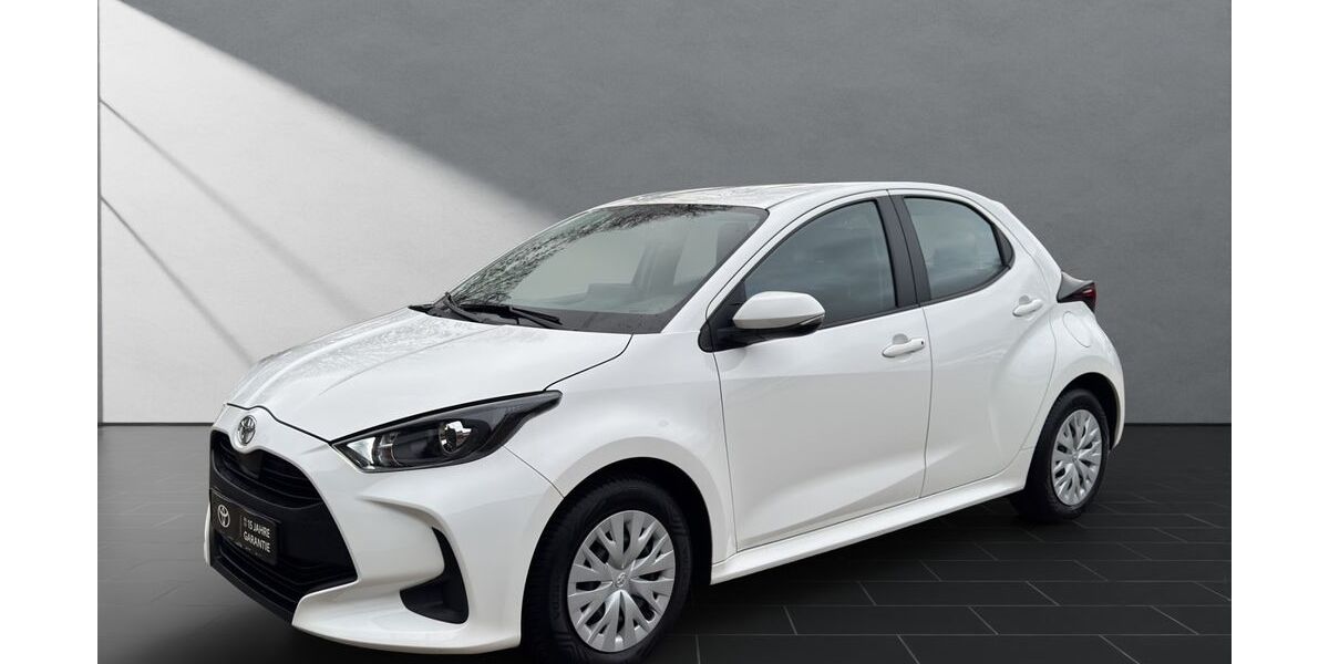 Toyota Yaris 45.312 km 13.450 &euro; Wesel 46485