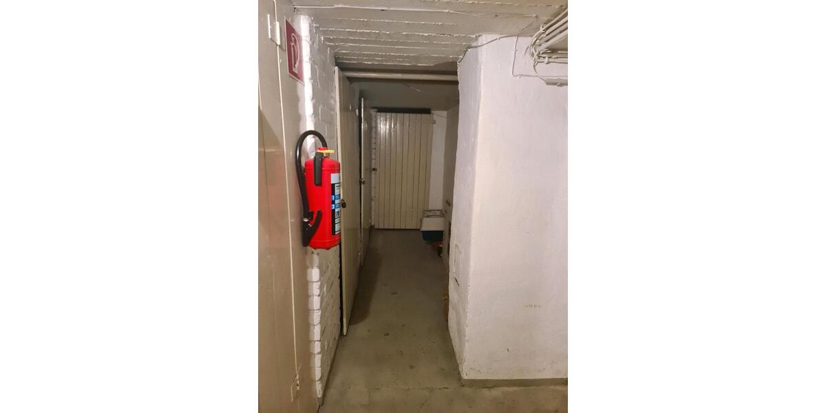 Mehrfamilienhaus, Wohnhaus Duisburg Essenberg - 9 Zimmer, 280 m&sup2;, 419.000&euro; | Angebot:24198168