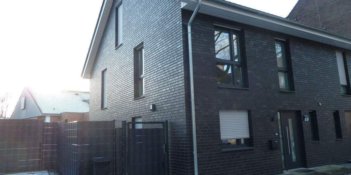 *Eine Oase zum Wohlfühlen* - Großzügige Doppelhaushälfte mit Terrasse, Garten und Garage in HER-Baukau 5 zimmer