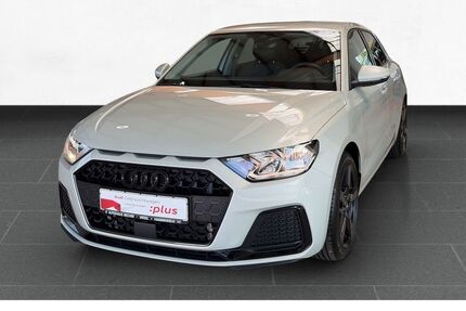 Audi A1 4.555 km 26.990 &euro; Wesel 46485