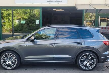 VW Touareg 151.900 km 45.999 € Oberhausen 46049
