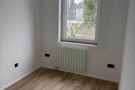 Wohnung Duisburg Mittelmeiderich - 3 Zimmer, 54 m&sup2;, 600&euro; | Angebot:25327995