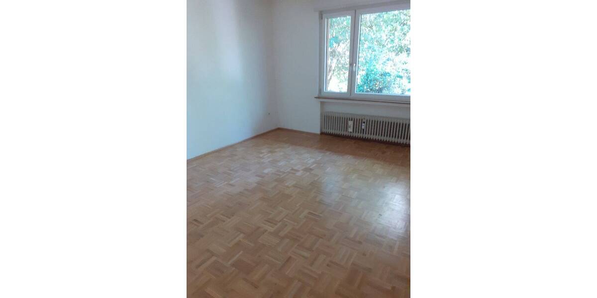 Etagenwohnung Bochum Stiepel - 5 Zimmer, 120 m&sup2;, 1.200&euro; | Angebot:26806244