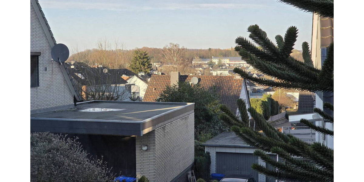 Doppelhaushälfte Wülfrath Innenstadt - 7 Zimmer, 185 m&sup2;, 575.000&euro; | Angebot:26027235