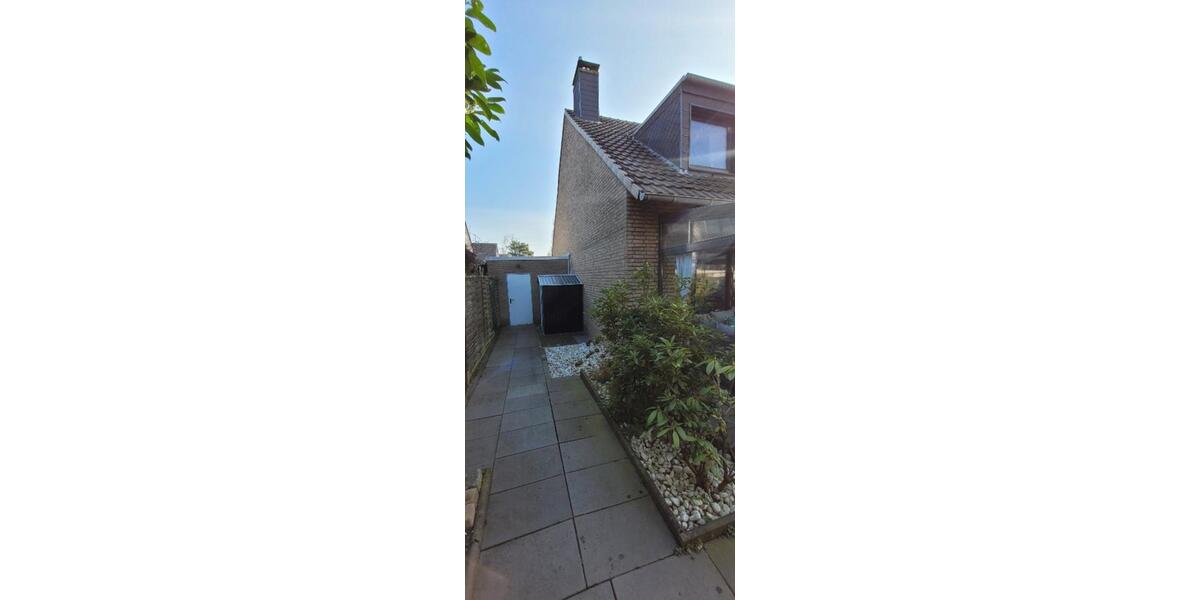 Einfamilienhaus Dinslaken Hiesfeld - 7 Zimmer, 140 m&sup2;, 590.000&euro; | Angebot:25831753