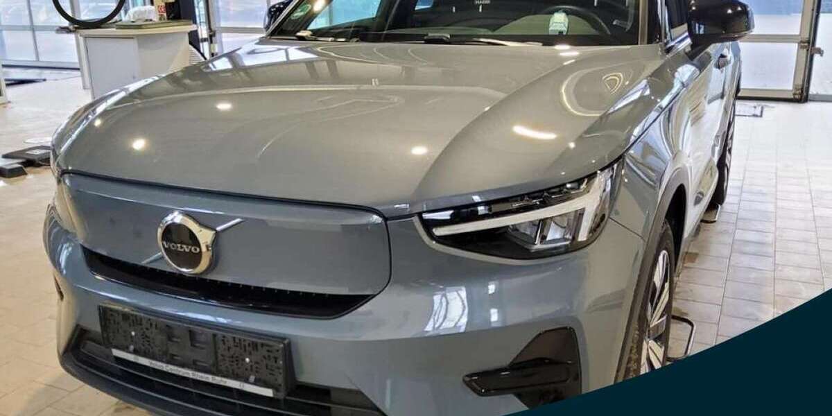 Volvo XC40 52.414 km 25.490 € Essen-Kray 45309