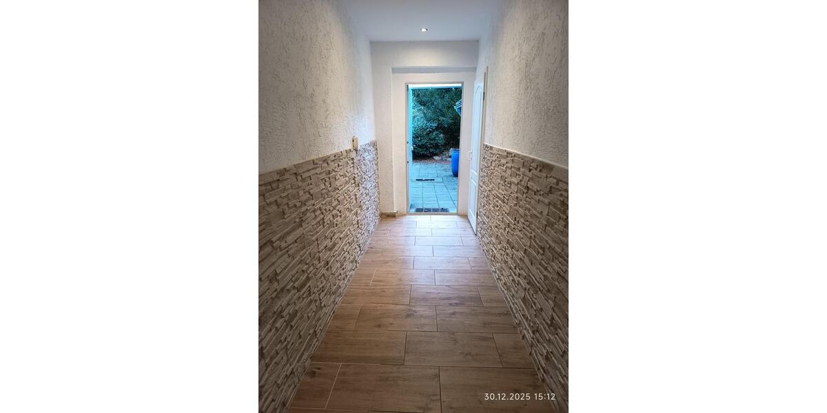 Ladenlokal O.-E zentrale Lage mit Gartennutzung zimmer