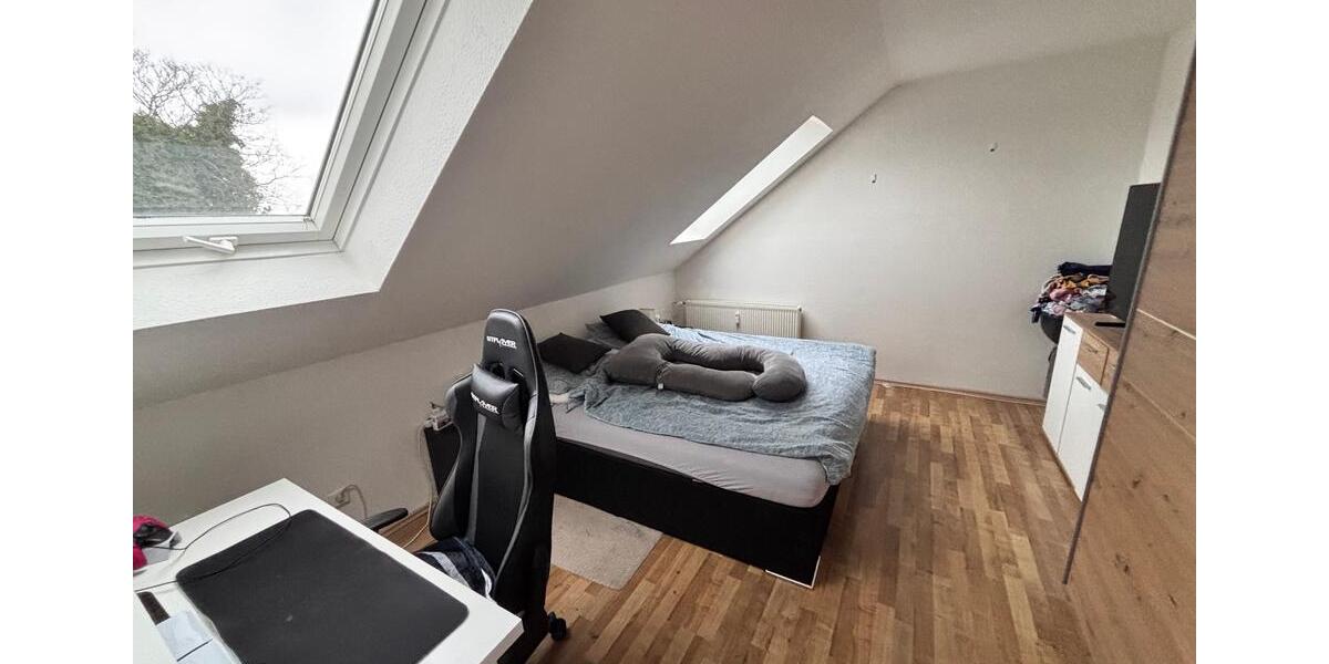 Helle Dachgeschosswohnung - zentral in Haßlinghausen! 3 zimmer