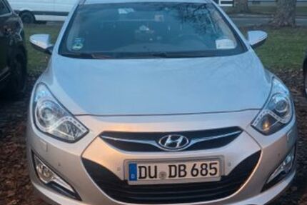 Hyundai i40 212.000 km 4.400 &euro; Duisburg 47167