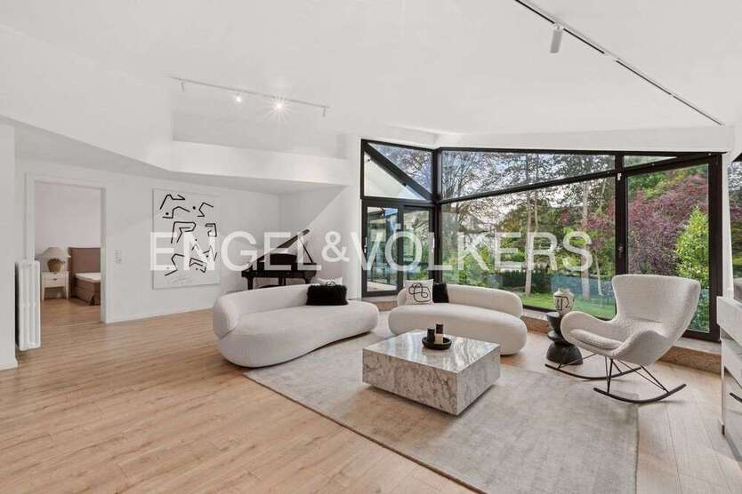 Haus zum Mieten in Düsseldorf - Lohausen 7.600 € 335 m² 8 zimmer