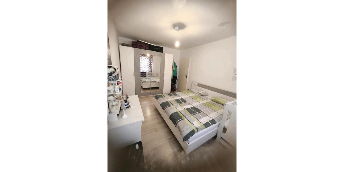 Etagenwohnung Essen Stadtbezirk VI - 2 Zimmer, 56 m&sup2;, 500&euro; | Angebot:25433315