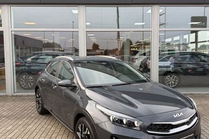Kia XCeed 60.000 km 22.490 € Dinslaken 46539