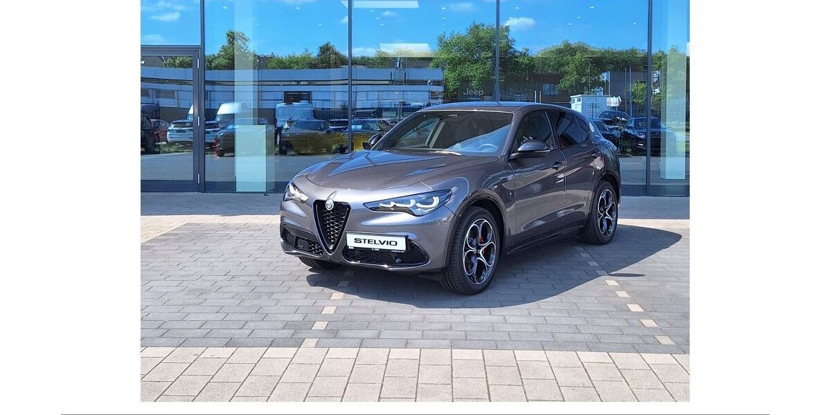 Alfa Romeo Stelvio 4.900 km 49.900 &euro; Oberhausen 46049