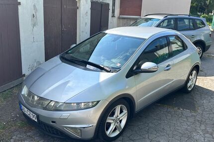 Honda Civic 340.000 km 1.650 &euro; Duisburg 47166