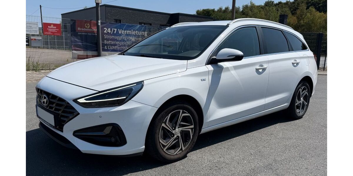 Hyundai i30 61.000 km 16.490 &euro; Castrop-Rauxel 44581