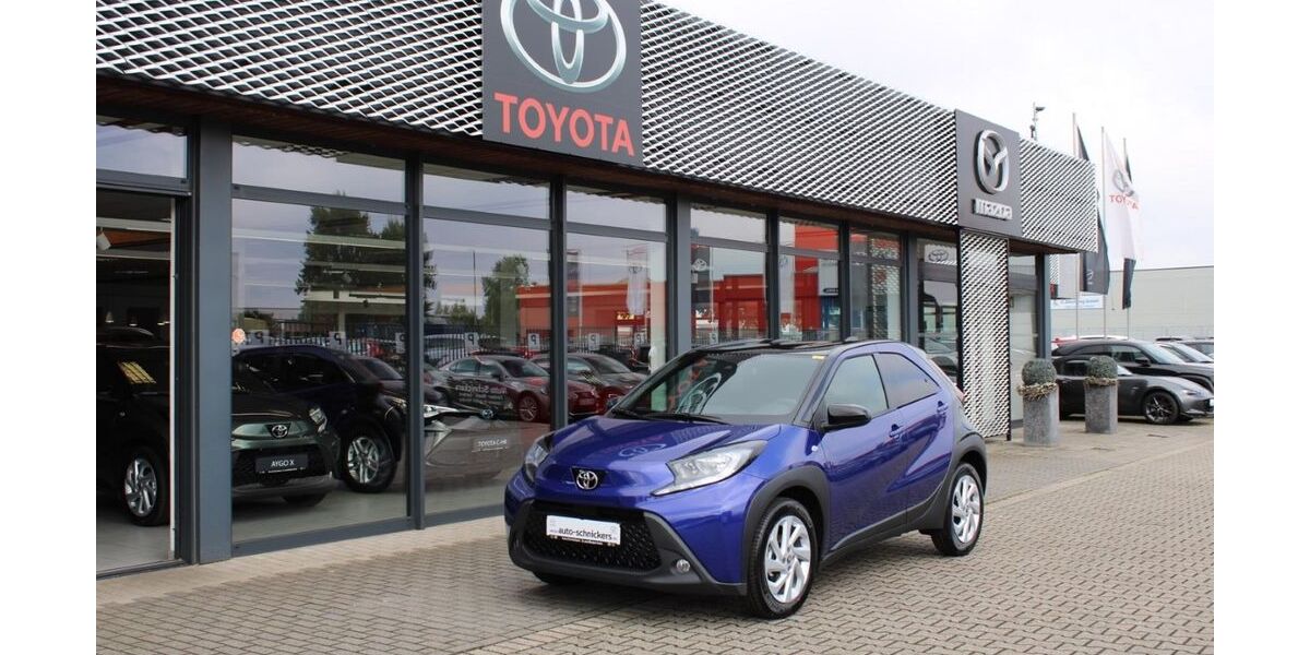Toyota Aygo (X) 54.230 km 14.492 &euro; Moers 47441