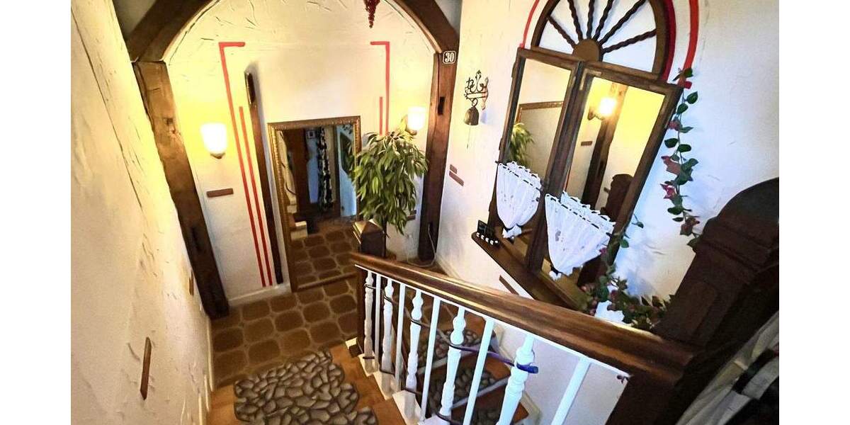 Einfamilienhaus Duisburg Beeck - 5 Zimmer, 126 m&sup2;, 295.000&euro; | Angebot:25302685