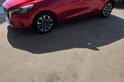Mazda 2 95.000 km 7.750 &euro; Gelsenkirchen 45899
