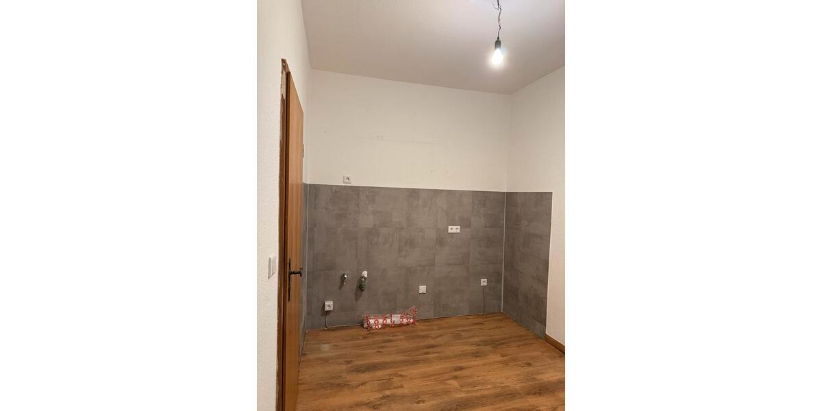 Dachgeschoßwohnung Bottrop - 2.5 Zimmer, 48 m&sup2;, 360&euro; | Angebot:25171842