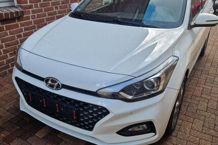 Hyundai i20 38.000 km 11.450 &euro; bottrop 46240