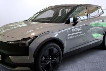 Volvo EX30 4.900 km 49.880 € Recklinghausen 45659