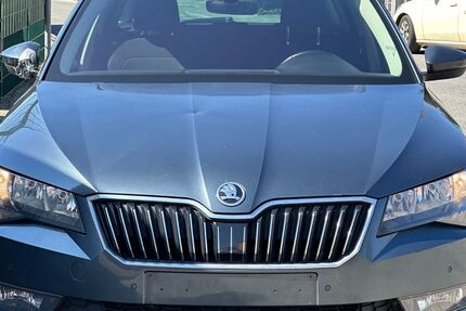 Skoda Superb 349.005 km 5.499 &euro; Essen 45276