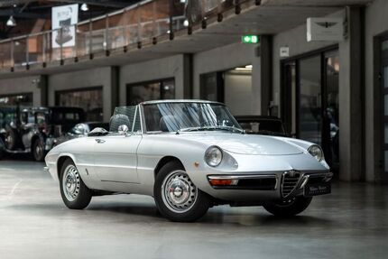 Alfa Romeo Spider
