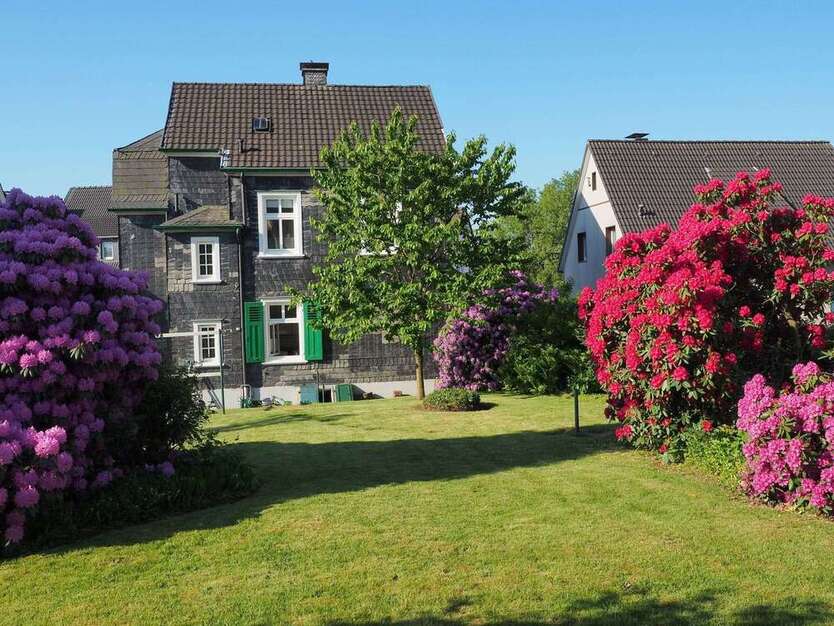 Haus zum Kaufen in Wuppertal 399.000 € 159 m²