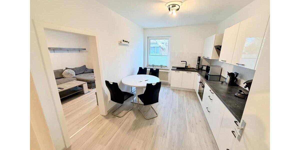 Erdgeschoßwohnung Gelsenkirchen Gelsenkirchen-Mitte - 2 Zimmer, 68 m&sup2;, 999&euro; | Angebot:25442043