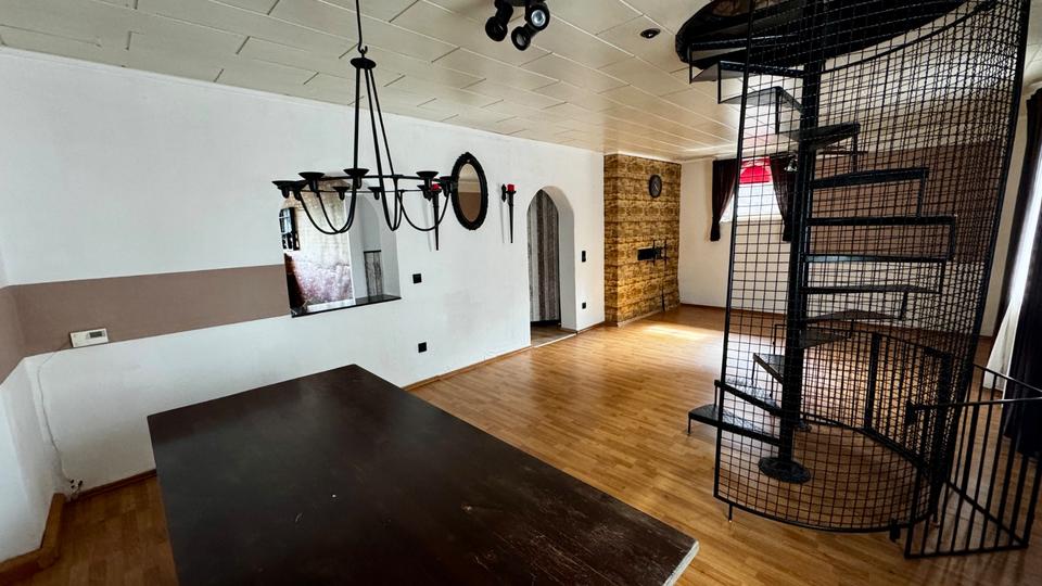 Mehrfamilienhaus, Wohnhaus Duisburg Rheinhausen - 9 Zimmer, 170 m&sup2;, 314.000&euro; | Angebot:26957539