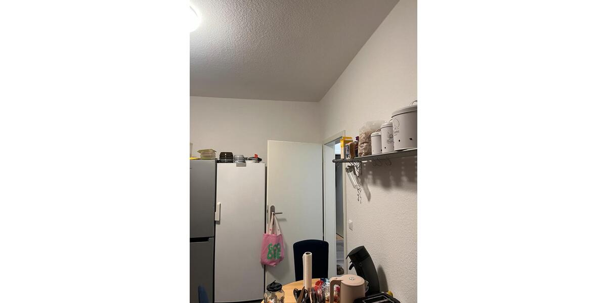 Erdgeschoßwohnung Essen Stadtbezirk VII - 4 Zimmer, 64 m&sup2;, 370&euro; | Angebot:26361256