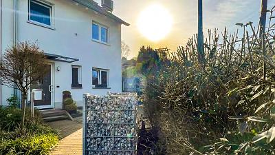 ENERGIE-A : PV, WALLBOX & GARTEN IN HATTINGEN - Haus Hattingen Blankenstein | Angebot:25298908