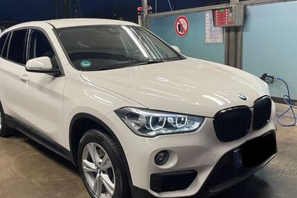 BMW X1 77.105 km 18.600 &euro; Kamp-Lintfort 47475