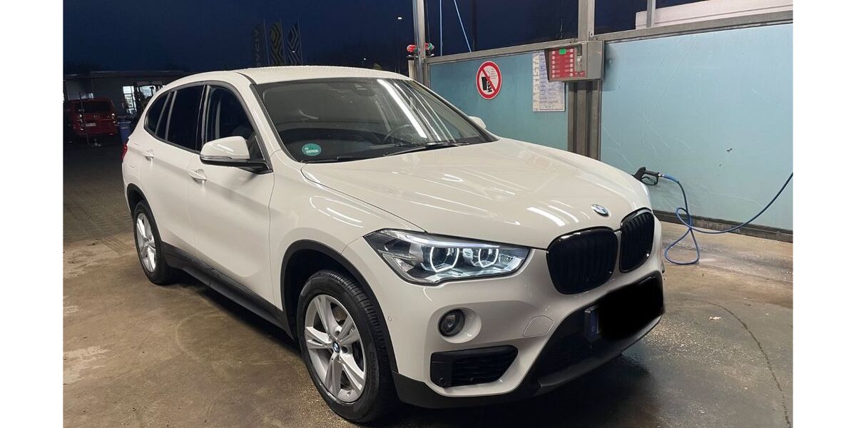 BMW X1 77.105 km 18.600 &euro; Kamp-Lintfort 47475
